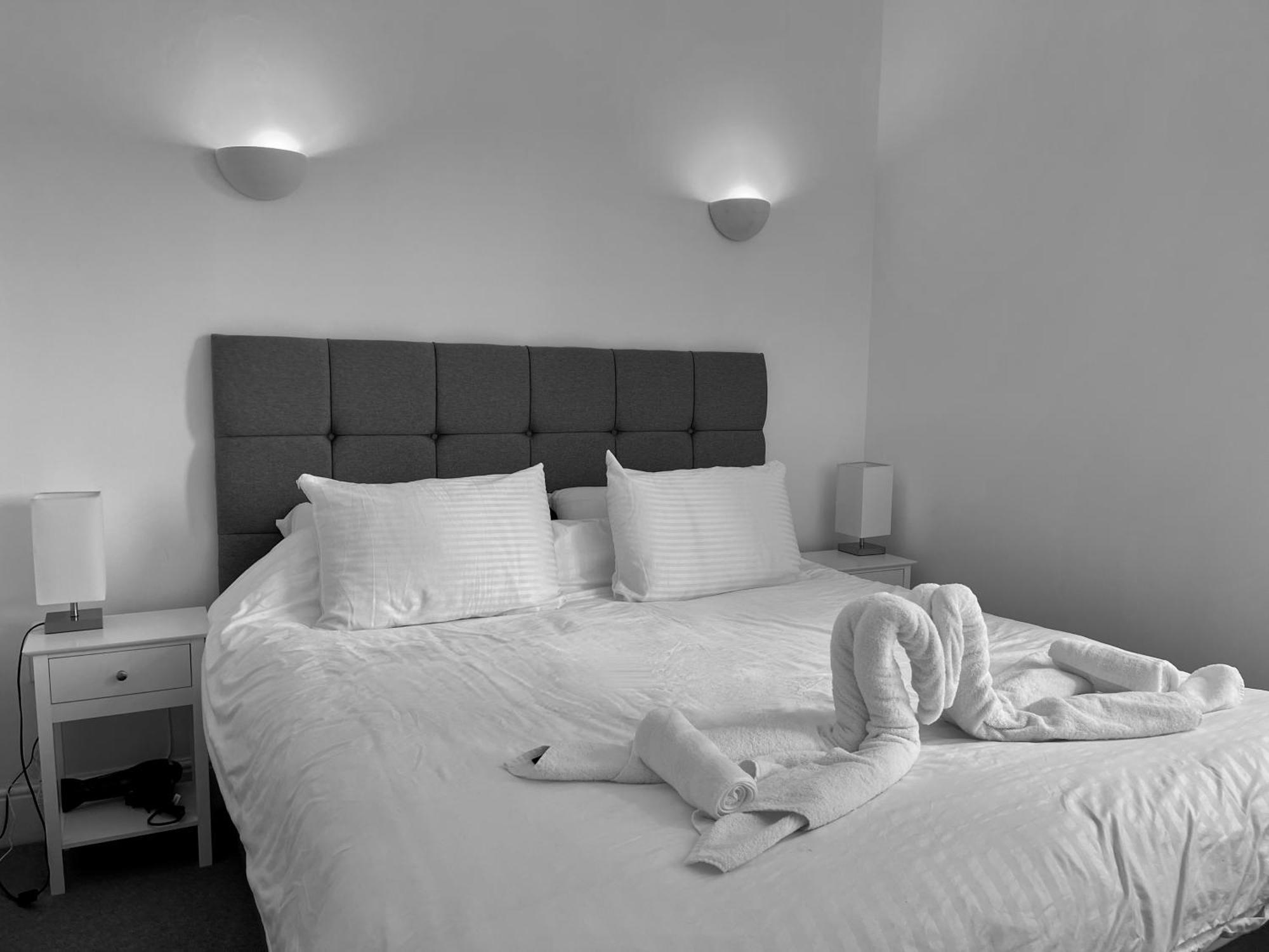 St Andrews Apartments Maidstone Luaran gambar