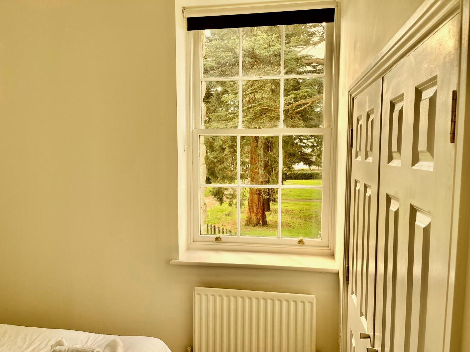 St Andrews Apartments Maidstone Luaran gambar