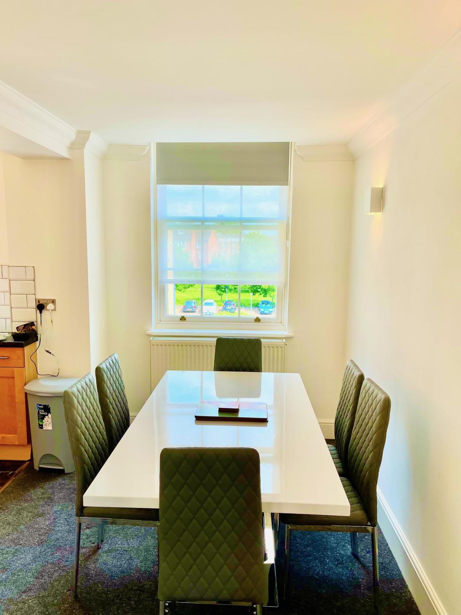 St Andrews Apartments Maidstone Luaran gambar