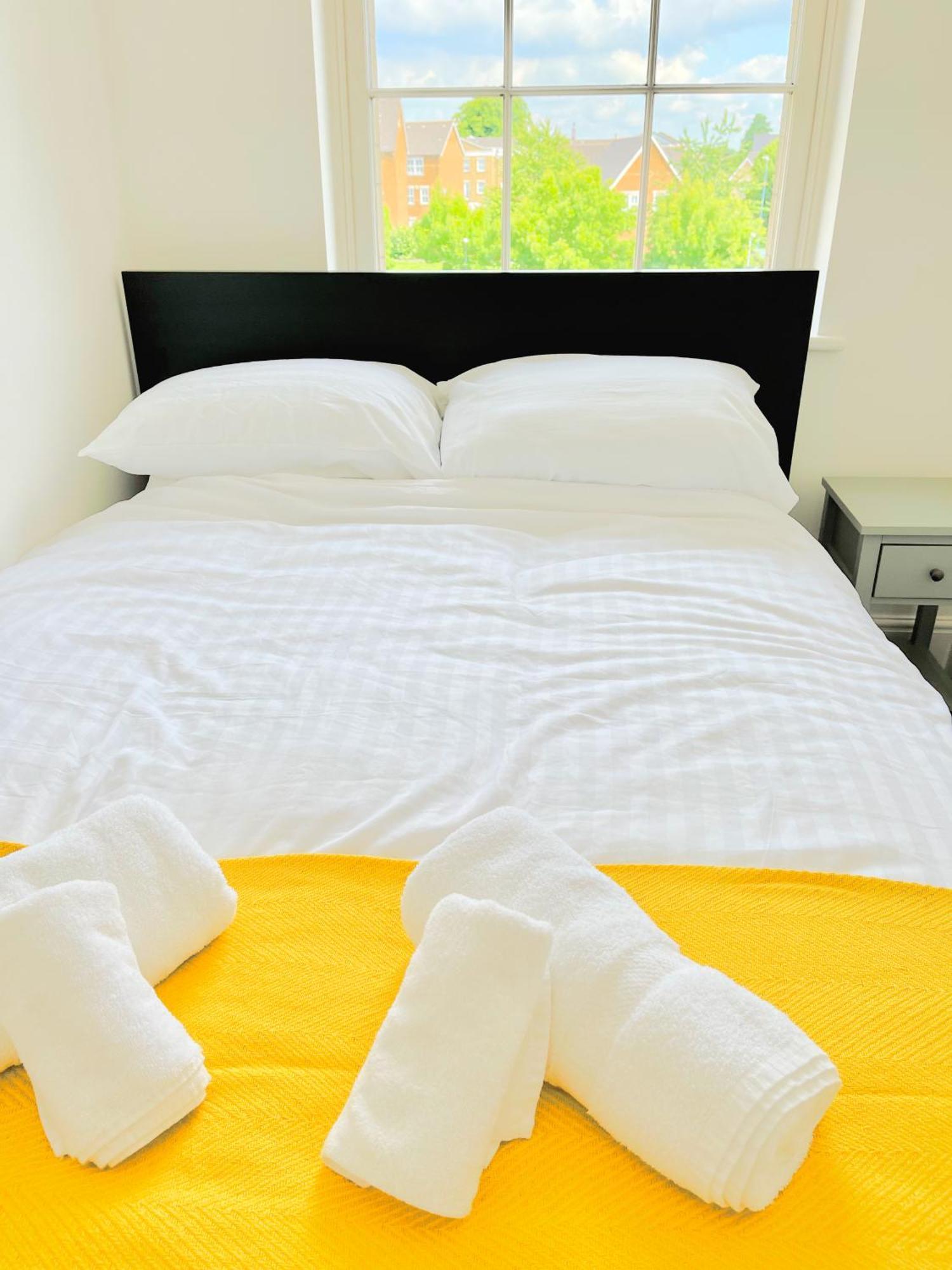 St Andrews Apartments Maidstone Luaran gambar