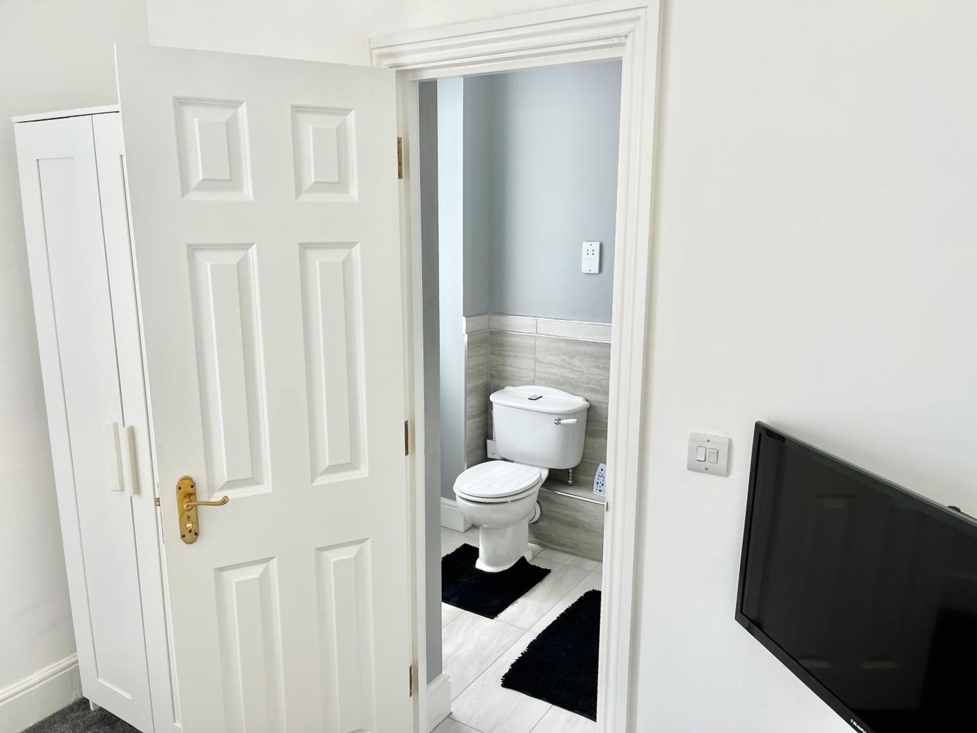 St Andrews Apartments Maidstone Luaran gambar