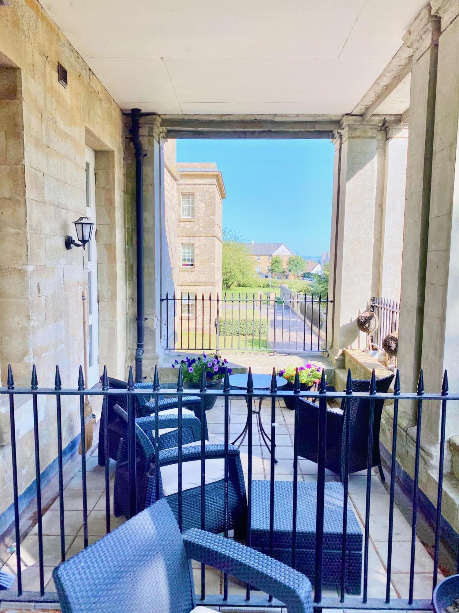 St Andrews Apartments Maidstone Luaran gambar